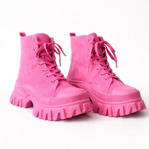 🌷NWOT Hot Pink Chunky Platform Combat Boots | Lace-Up Lug Sole - sz 10.5 / 11